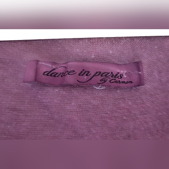 Dance in Paris by Carmon Cozy Viscose Tank In Dusty Rose With Metallic trim - Picture 3 of 10